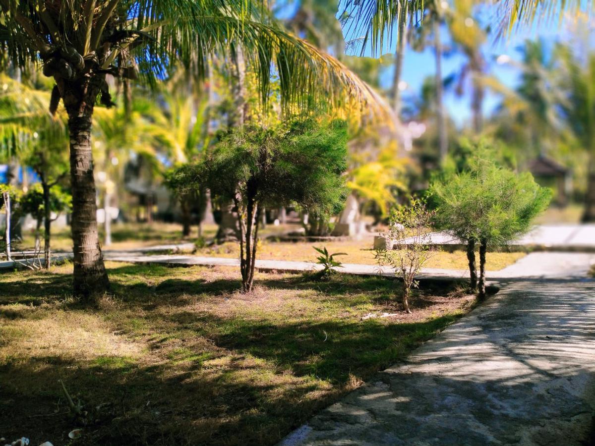 Tunai Cottages Gili Meno Exterior foto