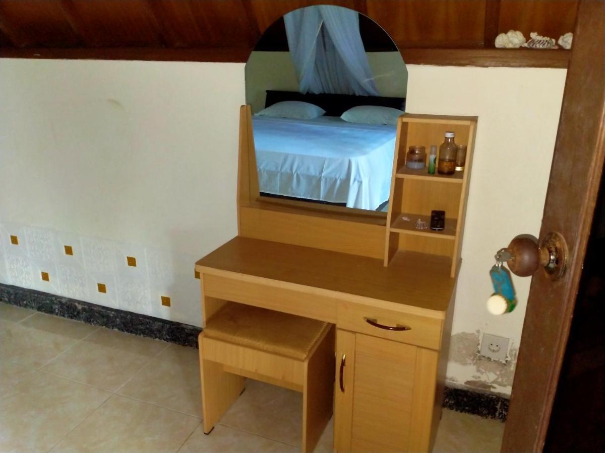 Tunai Cottages Gili Meno Exterior foto